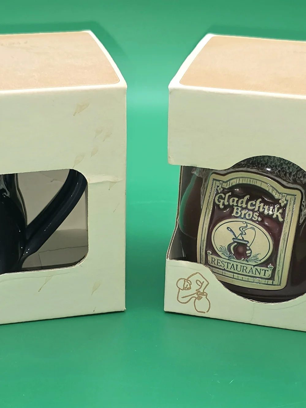 Gladchuk Bros. Restaurant Handthrown Deneen Pottery Mugs – New in Box!